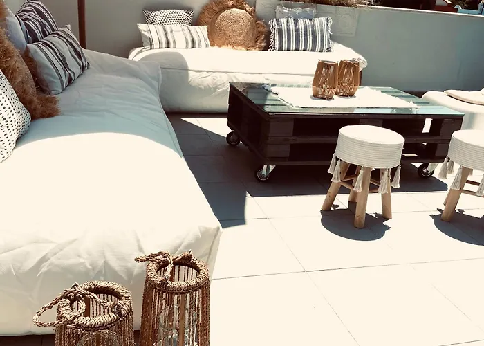 Летний дом Le Blanc Дассия